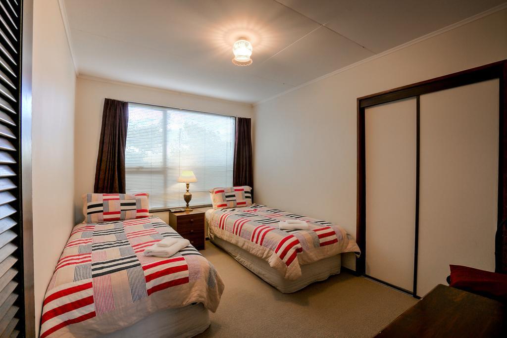 Breath-Taking Views Panorama Terrace Villa Queenstown Room photo