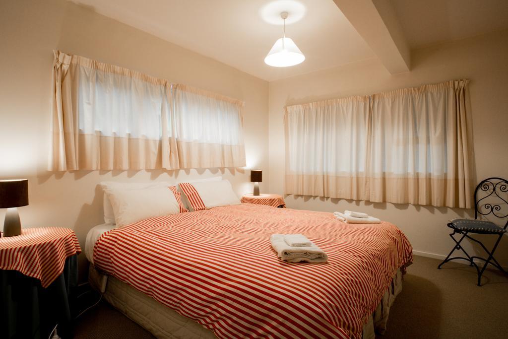 Breath-Taking Views Panorama Terrace Villa Queenstown Room photo