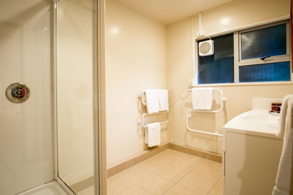 Breath-Taking Views Panorama Terrace Villa Queenstown Room photo
